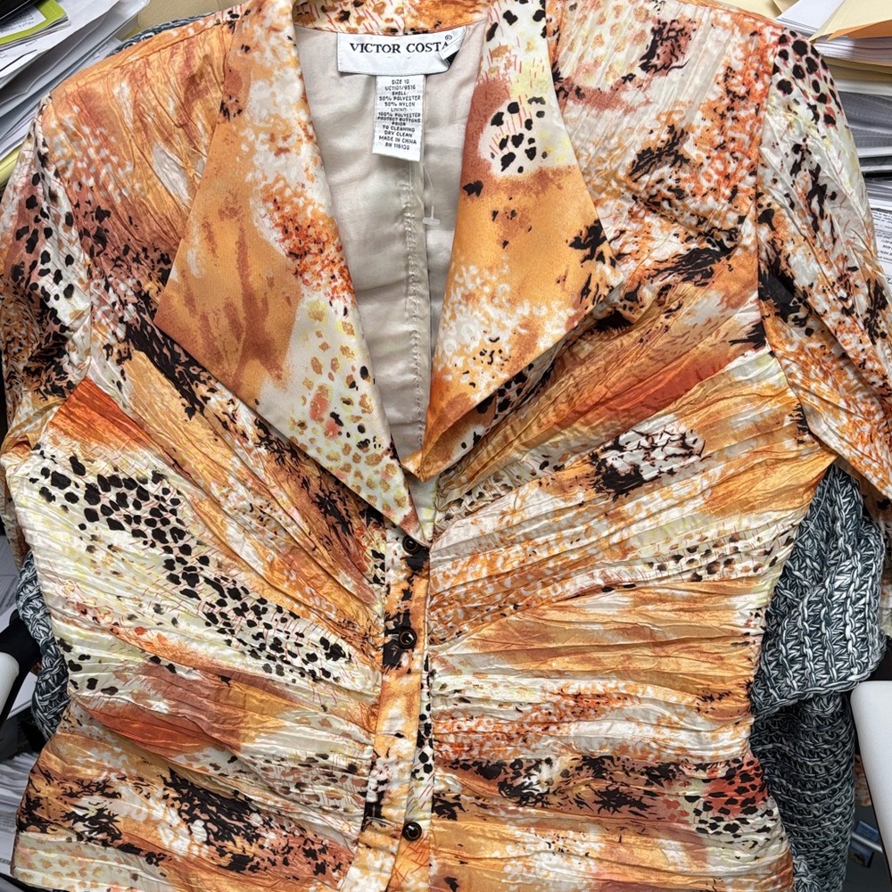 Victor Costa Women's Orange and Brown Patterned Blazer -P2P:19, Length:24